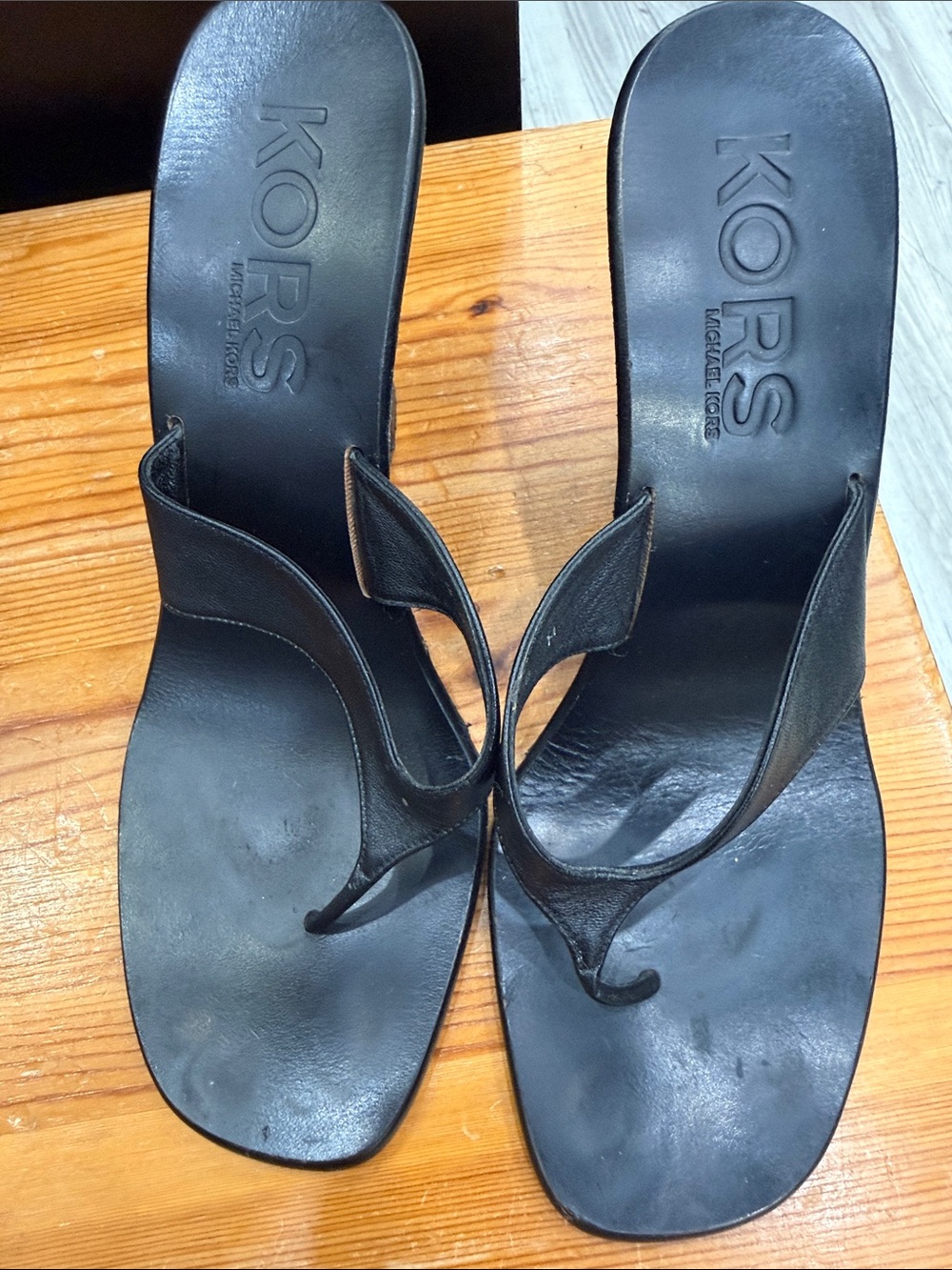 Michael Kors Black Leather Thong Slide Sandals